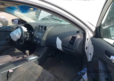 2012 Nissan Altima 2.5 S z USA, uszkodzony, nr VIN 1N4AL2AP1CN439448